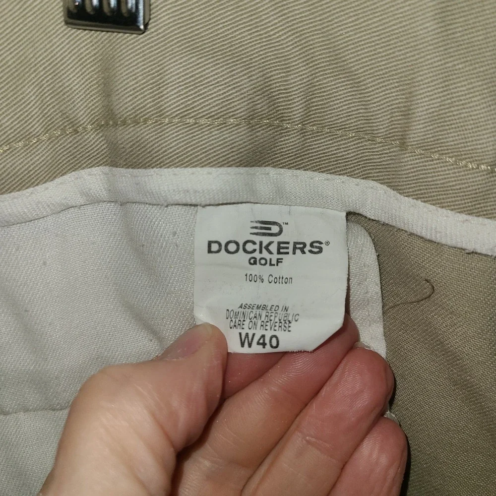 Dockers‎ Golf Shorts Mens 40 Khaki 9 In inseam Outdoor Hiking Pockets Casual
